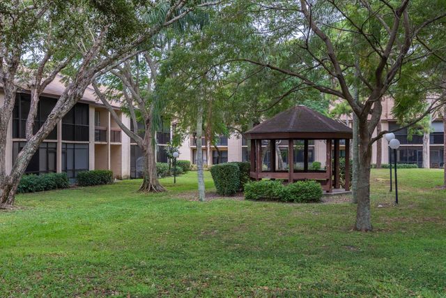 2217 SW 15 Street 240, Deerfield Beach, FL 33442