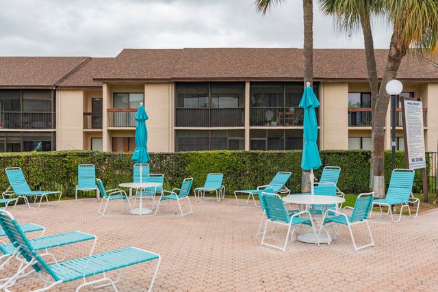 2217 SW 15 Street 240, Deerfield Beach, FL 33442