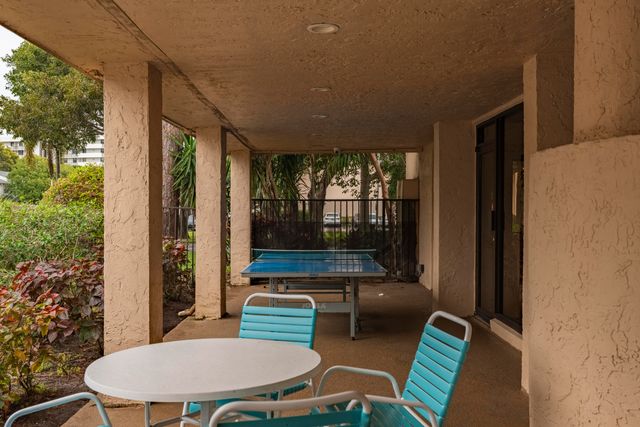 2217 SW 15 Street 240, Deerfield Beach, FL 33442