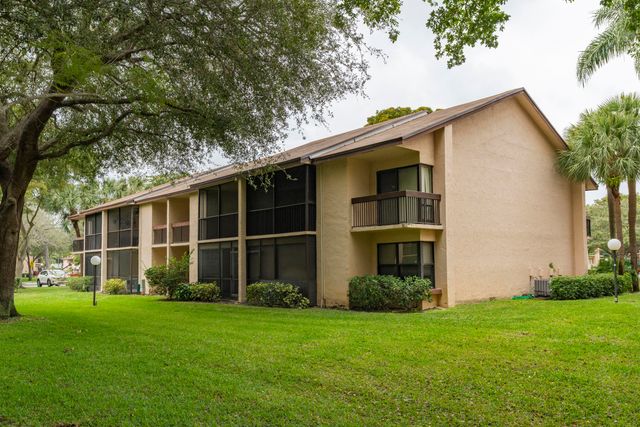 2217 SW 15 Street 240, Deerfield Beach, FL 33442