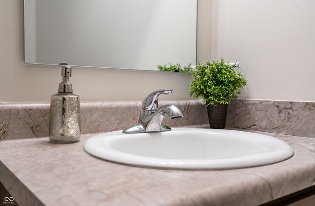 10803 Penwell Way, Indianapolis, IN 46235