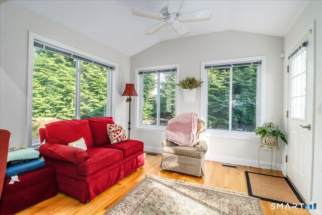 215 Meadow Brook Road 215, Oxford, CT 06478