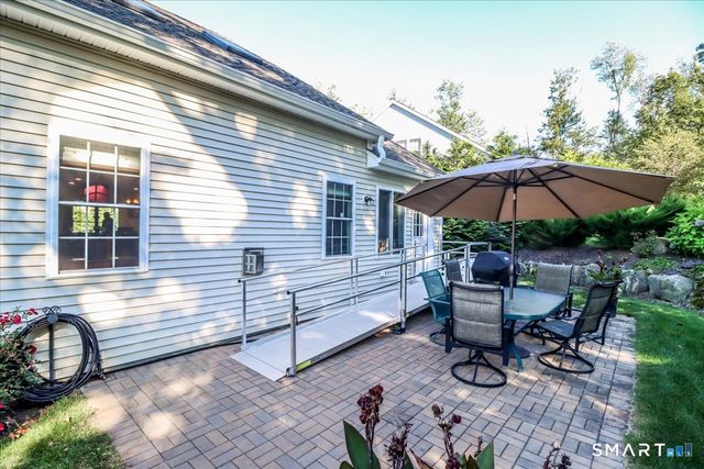 215 Meadow Brook Road 215, Oxford, CT 06478