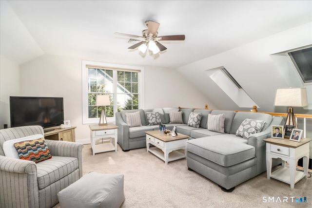 215 Meadow Brook Road 215, Oxford, CT 06478