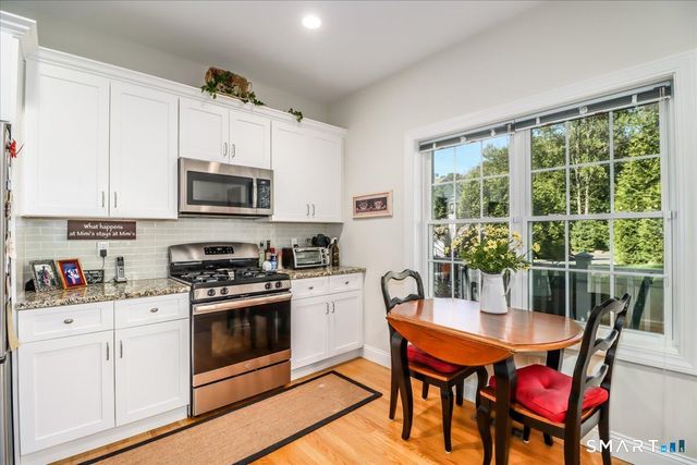 215 Meadow Brook Road 215, Oxford, CT 06478