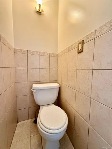 15043 77th Road, Flushing, NY 11367