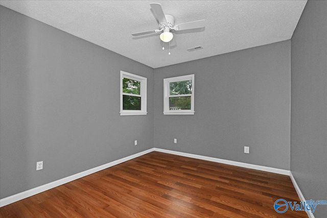 2010 SE 13th Street, Decatur, AL 35601