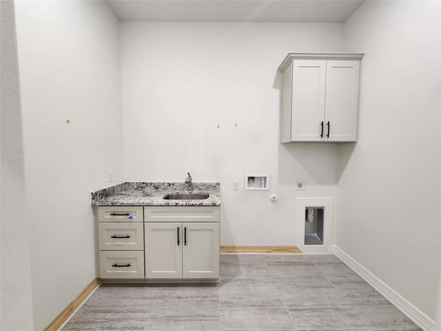 801 Golden Eagle CV, Salado, TX 76571