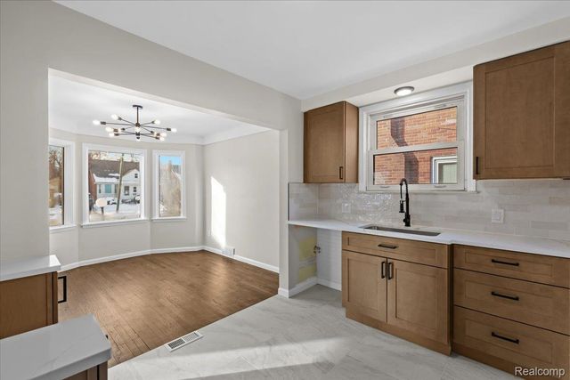 19750 Prest Street, Detroit, MI 48235