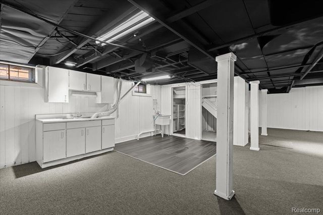 19750 Prest Street, Detroit, MI 48235