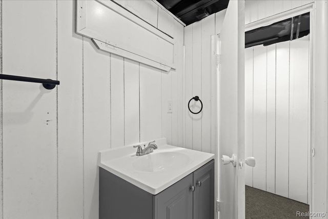 19750 Prest Street, Detroit, MI 48235