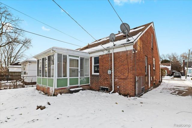 19750 Prest Street, Detroit, MI 48235