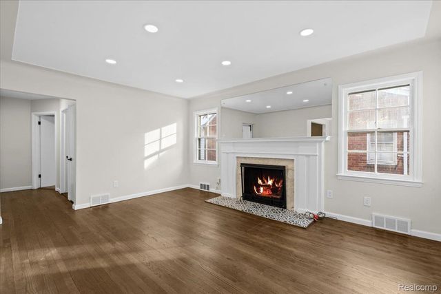 19750 Prest Street, Detroit, MI 48235