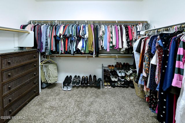 8271 N Rocky Brook Drive, Tucson, AZ 85743