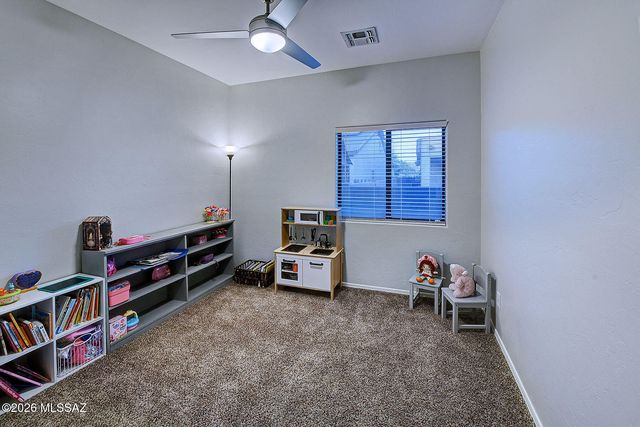 8271 N Rocky Brook Drive, Tucson, AZ 85743