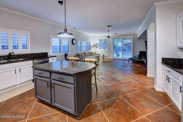 8271 N Rocky Brook Drive, Tucson, AZ 85743