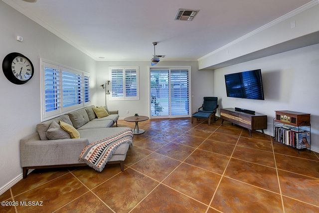 8271 N Rocky Brook Drive, Tucson, AZ 85743