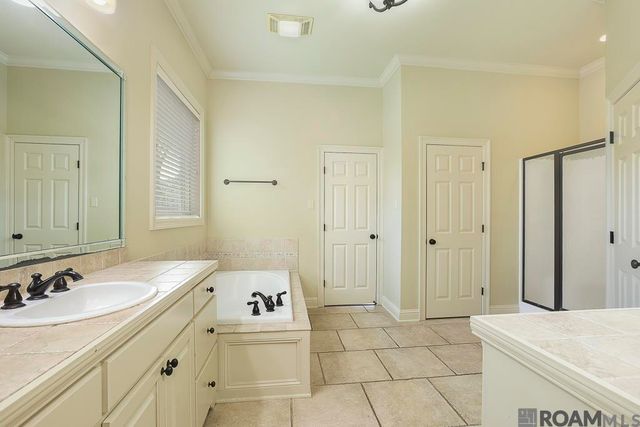 4928 Lura Ln, Baton Rouge, LA 70809