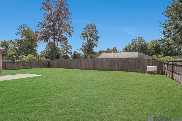 4928 Lura Ln, Baton Rouge, LA 70809