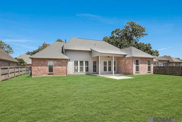 4928 Lura Ln, Baton Rouge, LA 70809