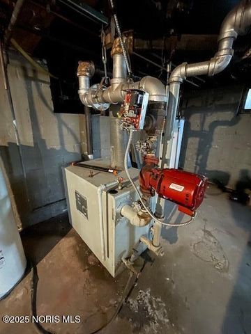 2817 Collingwood Boulevard, Toledo, OH 43610