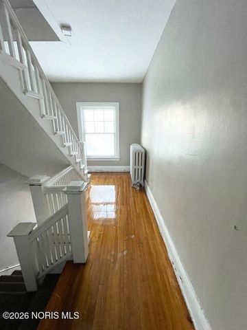 2817 Collingwood Boulevard, Toledo, OH 43610