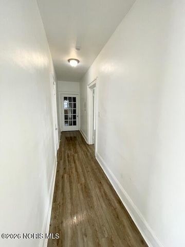 2817 Collingwood Boulevard, Toledo, OH 43610