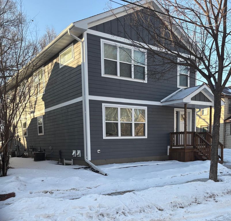 820 26th Avenue NE, Minneapolis, MN 55418 — photo 2