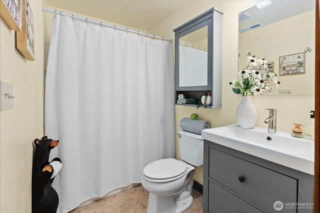 20019 NE 148th Street, Woodinville, WA 98077