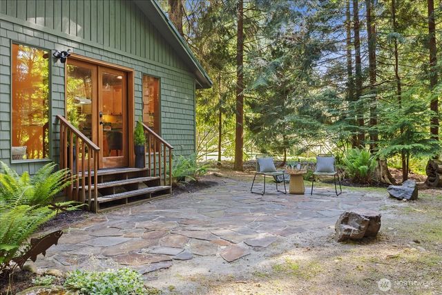 20019 NE 148th Street, Woodinville, WA 98077