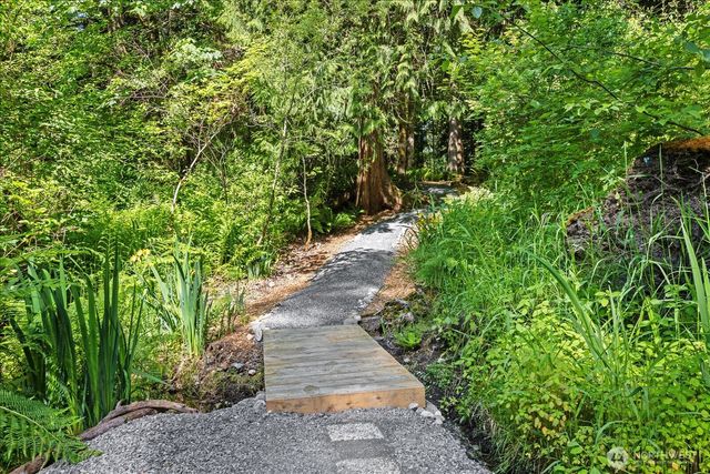 20019 NE 148th Street, Woodinville, WA 98077