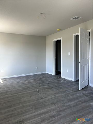 224 N Mary Jo Drive, Harker Heights, TX 76548