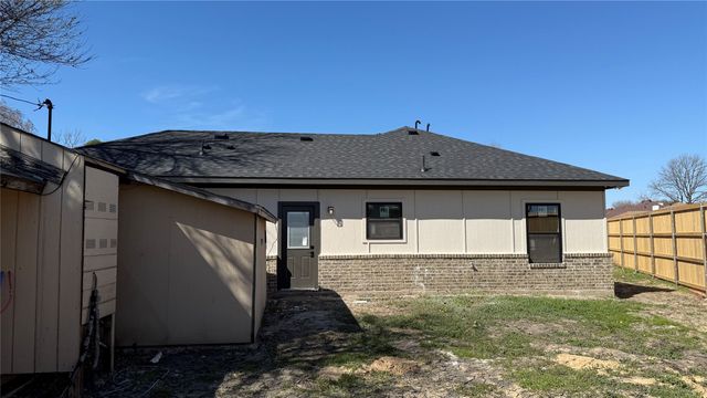 2502 Rosewood Drive, Mesquite, TX 75150