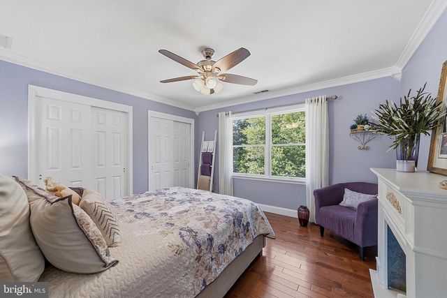 16 KINGS CT, Monroe Township, NJ 08831