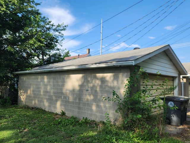 113 E Tennessee Street, Evansville, IN 47711