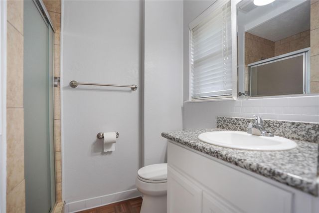 10010 Westview Drive, Houston, TX 77055