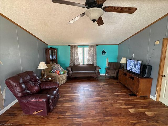 125 Maple Hollow Road, Mount Airy, NC 27030