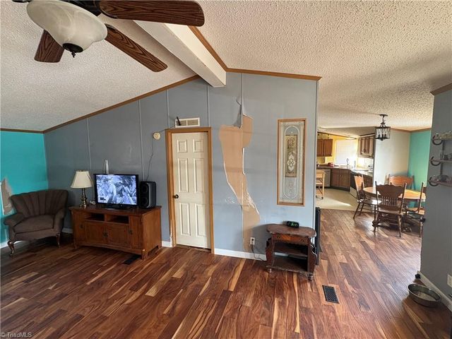 125 Maple Hollow Road, Mount Airy, NC 27030