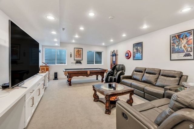 11073 S PROSPERITY RD, South Jordan, UT 84009