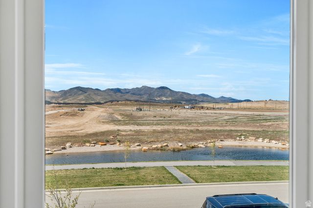 11073 S PROSPERITY RD, South Jordan, UT 84009