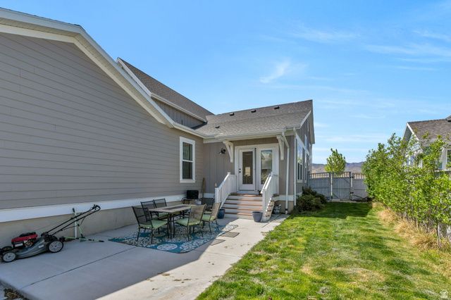 11073 S PROSPERITY RD, South Jordan, UT 84009