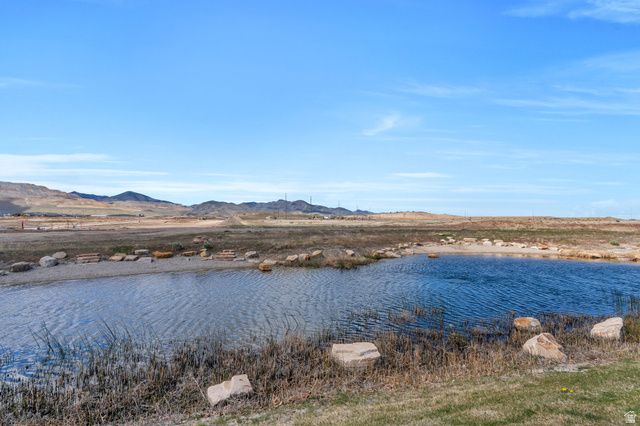 11073 S PROSPERITY RD, South Jordan, UT 84009