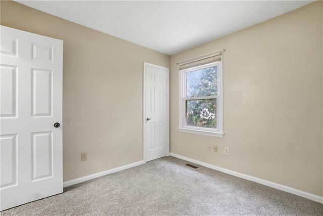 3927 Kiwanis LOOP, Virginia Beach, VA 23456