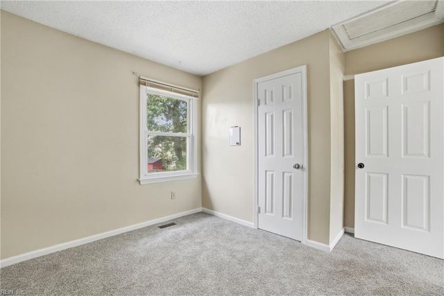 3927 Kiwanis LOOP, Virginia Beach, VA 23456