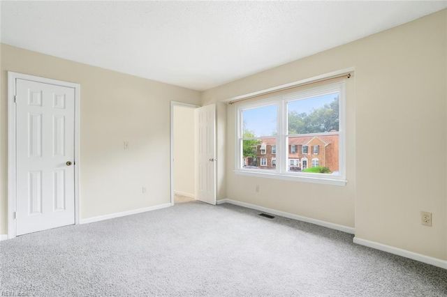 3927 Kiwanis LOOP, Virginia Beach, VA 23456