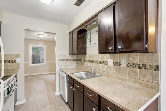 3927 Kiwanis LOOP, Virginia Beach, VA 23456