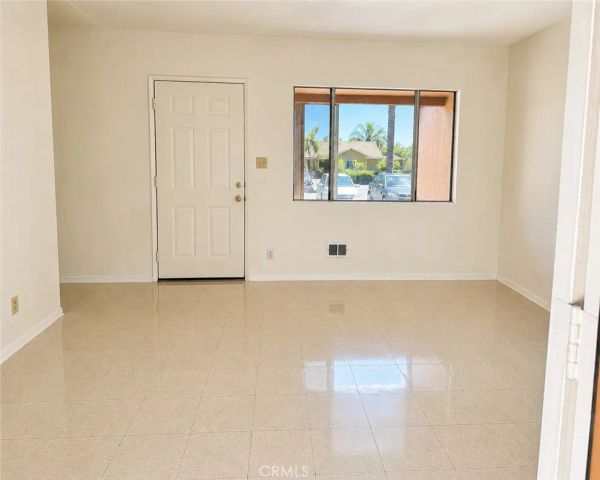 14711 Oro Grande, Sylmar, CA 91342