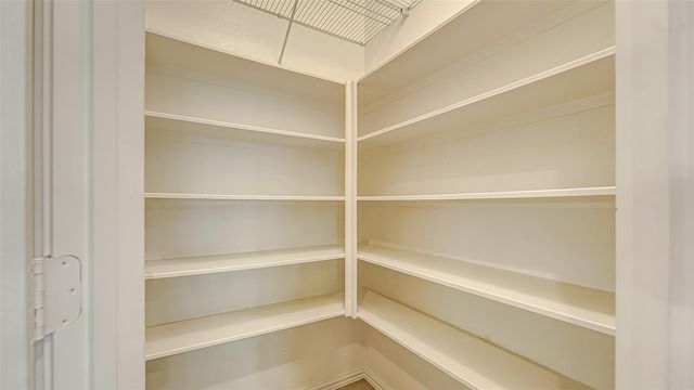 32706 Oak Heights Lane, Brookshire, TX 77423