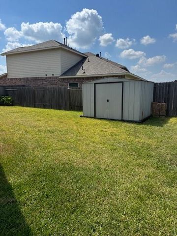 32706 Oak Heights Lane, Brookshire, TX 77423