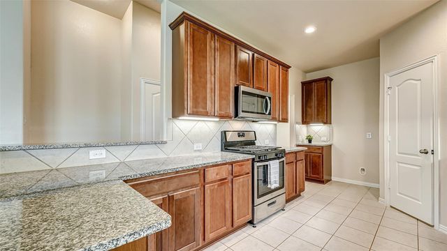 32706 Oak Heights Lane, Brookshire, TX 77423